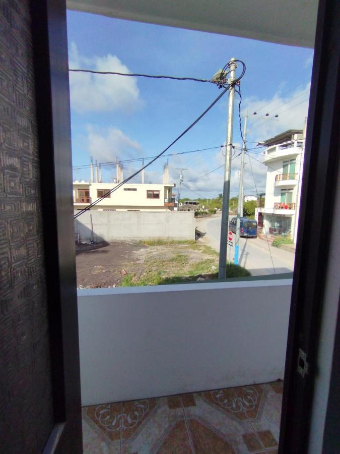 Brisas Del Mar Casa de hóspedes Puerto Villamil